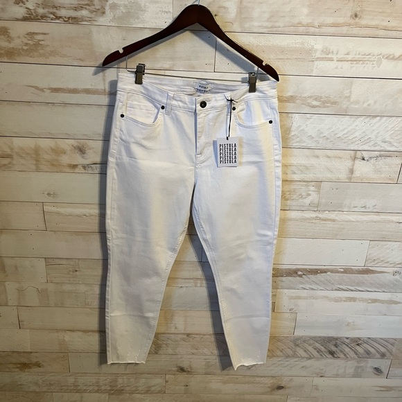 NWT Revolve white jeans size 32 - Picture 2 of 8